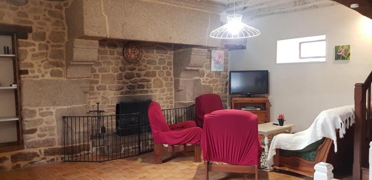 La Campagne Bretonne Villa Parigne Bagian luar foto
